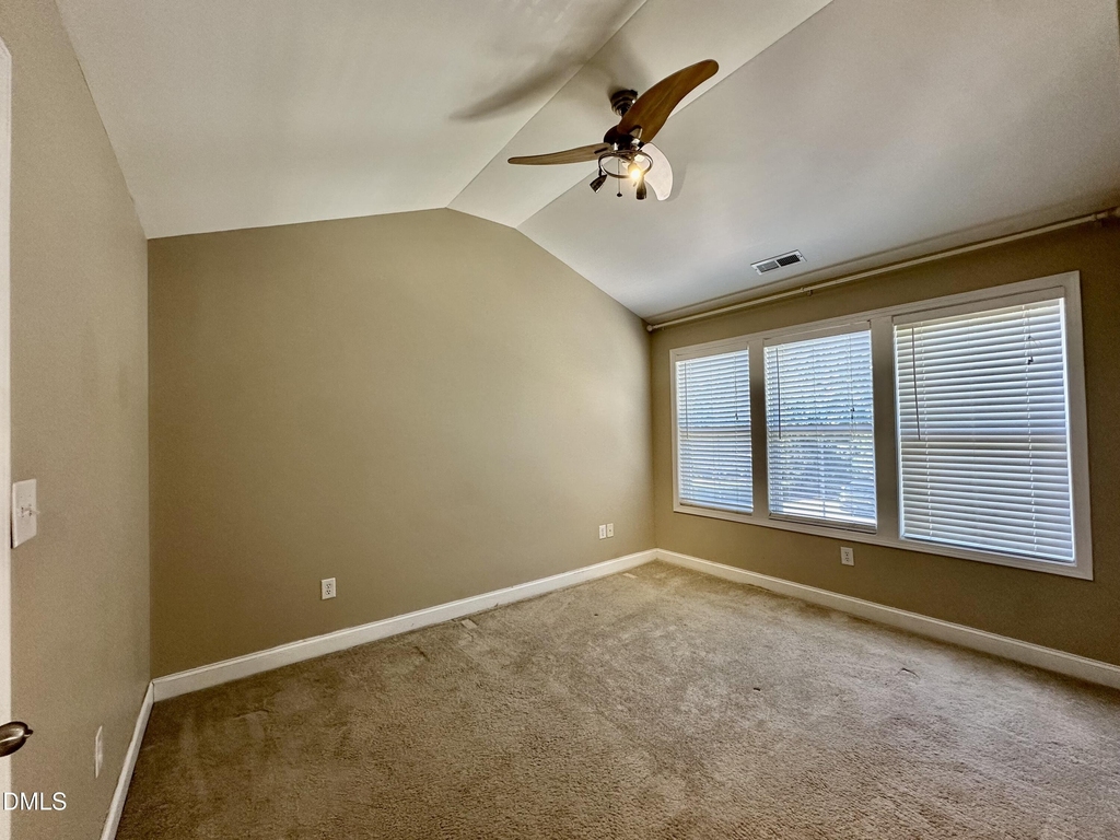 523 Village Loop Drive - Photo 14