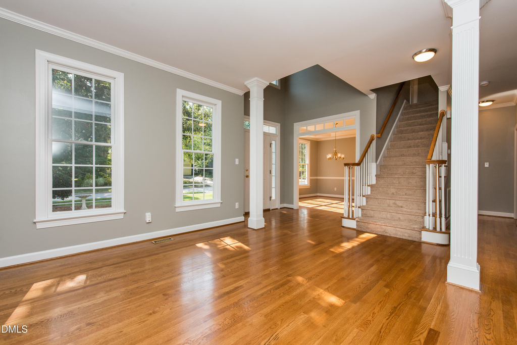 509 Autumngate Drive - Photo 3
