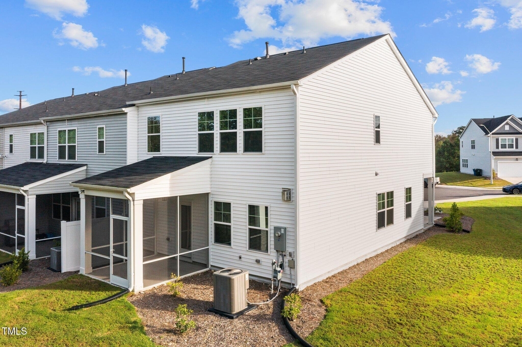 4908 Oolite Street - Photo 2