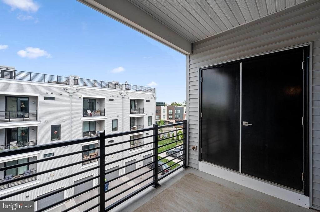 1010 Morton Aly Alley - Photo 4