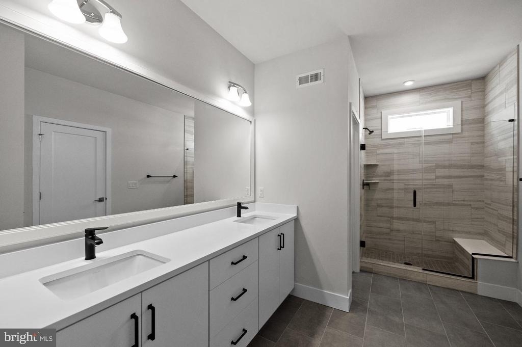 1010 Morton Aly Alley - Photo 17