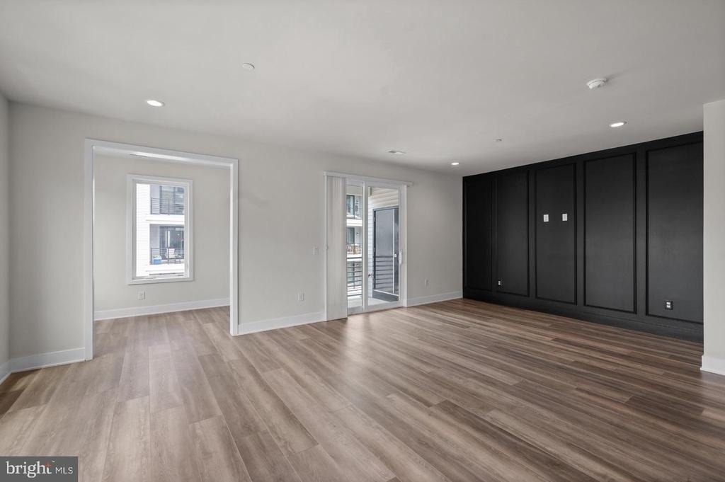 1010 Morton Aly Alley - Photo 2