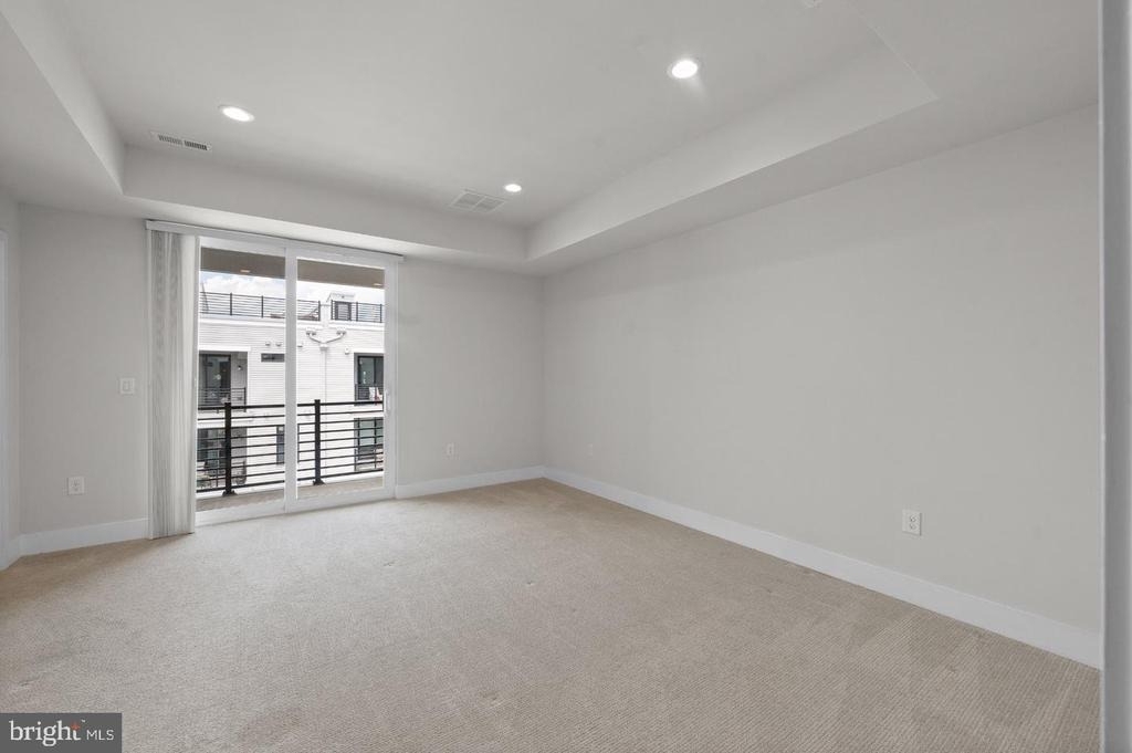 1010 Morton Aly Alley - Photo 16