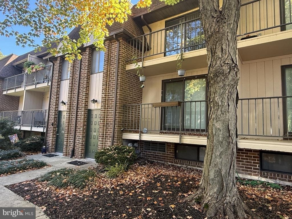 758 Putnam Boulevard - Photo 22