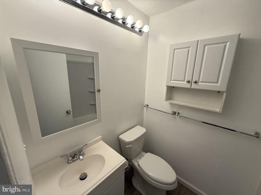 758 Putnam Boulevard - Photo 9