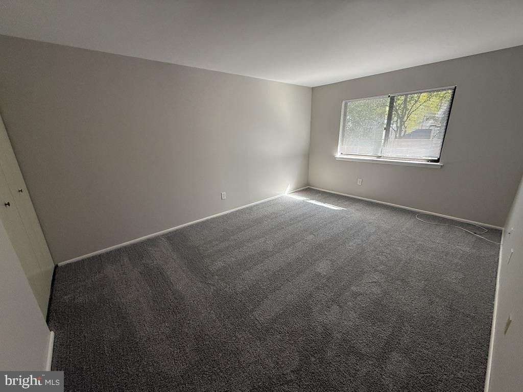 758 Putnam Boulevard - Photo 10