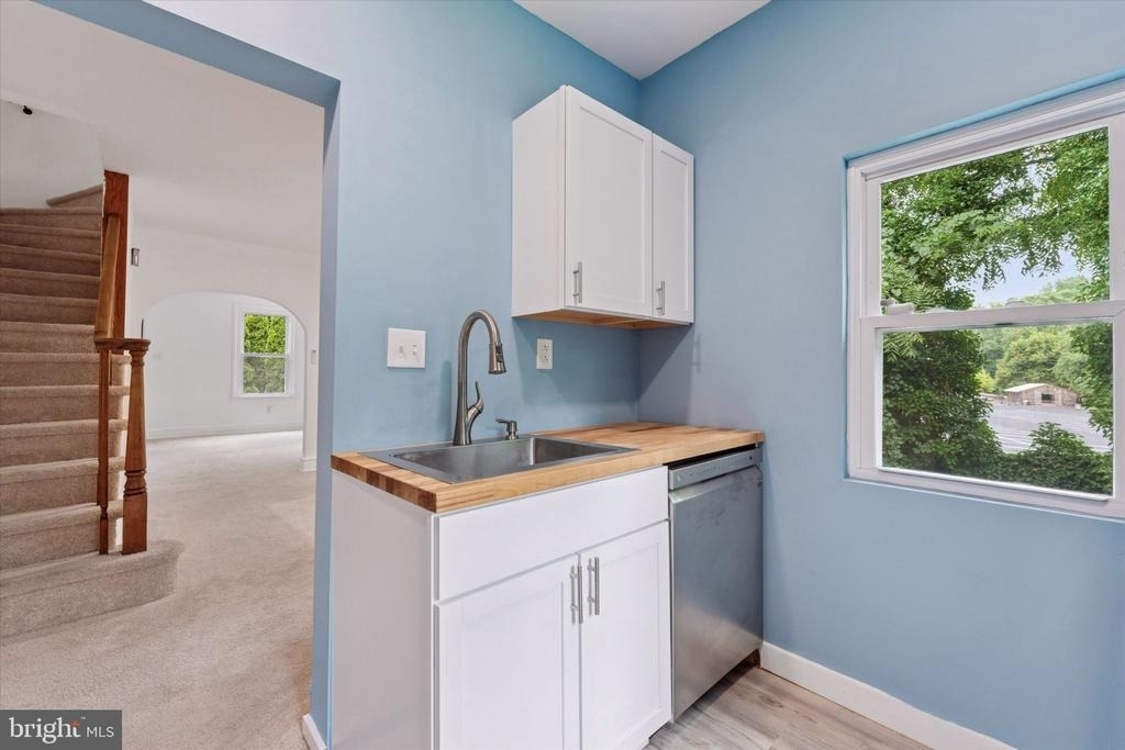 5530 Pennell Road - Photo 10