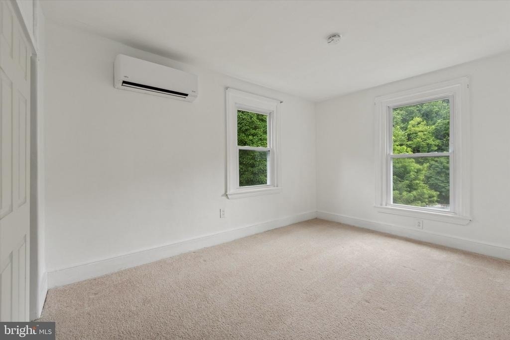 5530 Pennell Road - Photo 15