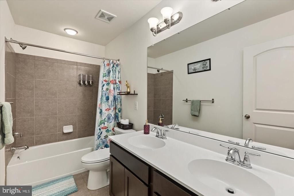 154 Mercer Court - Photo 12