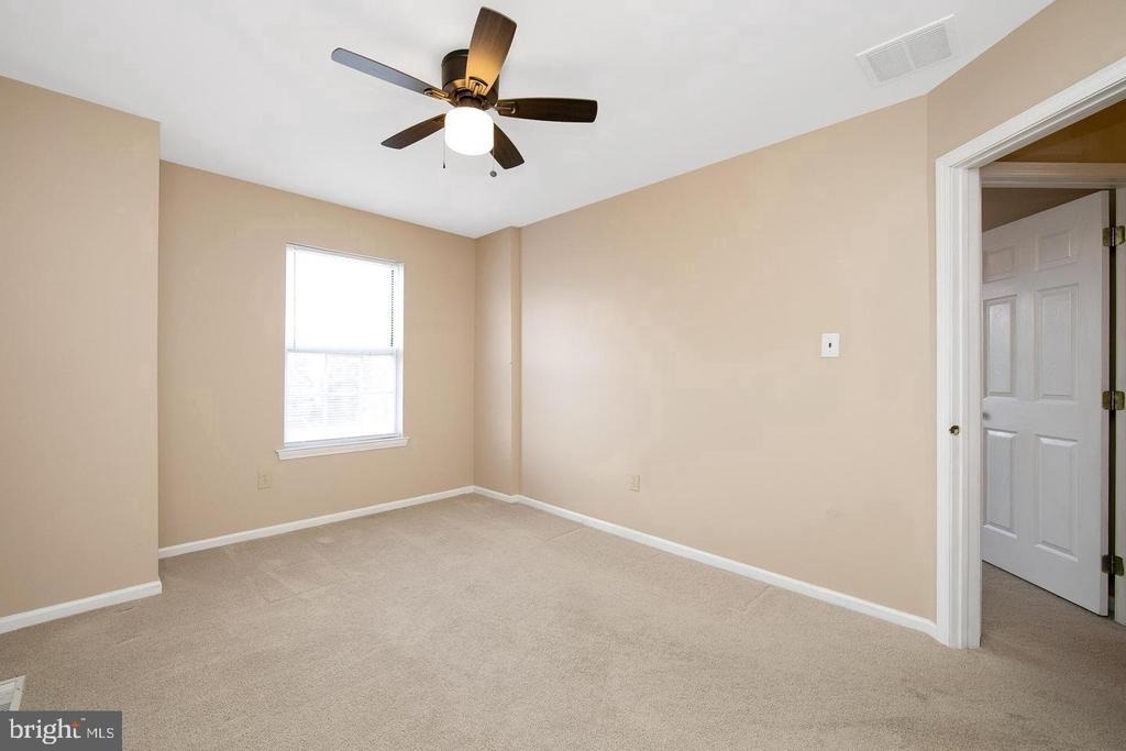 302 Allens Lane - Photo 22