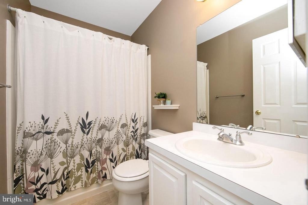 302 Allens Lane - Photo 24