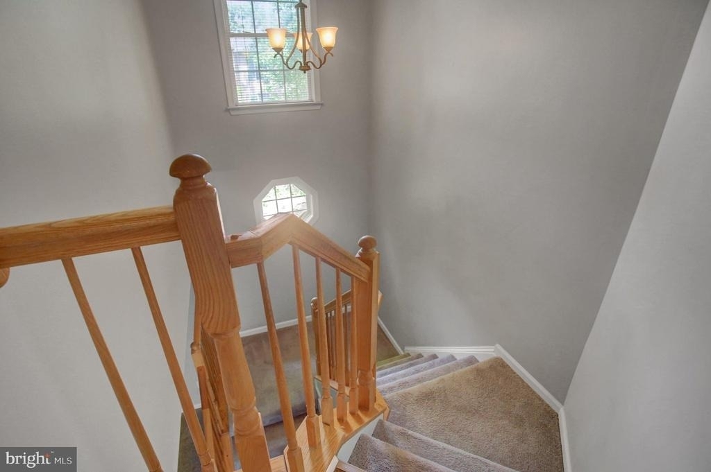 1153 Lindsay Lane - Photo 33