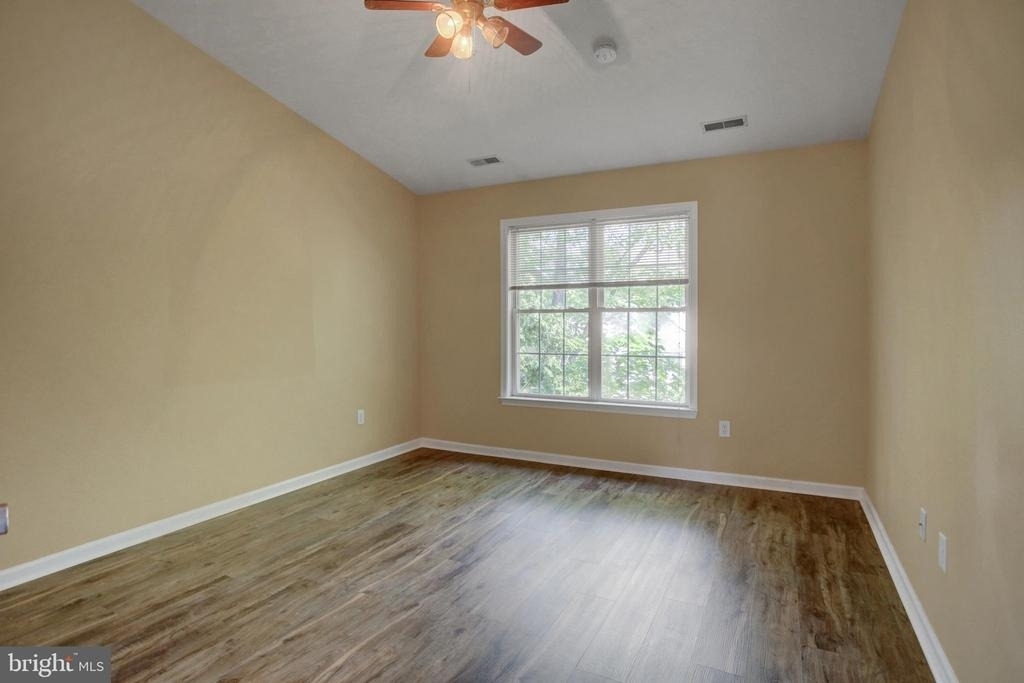 1153 Lindsay Lane - Photo 21