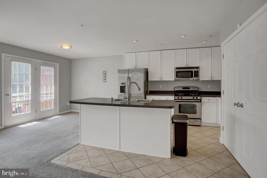 1153 Lindsay Lane - Photo 13