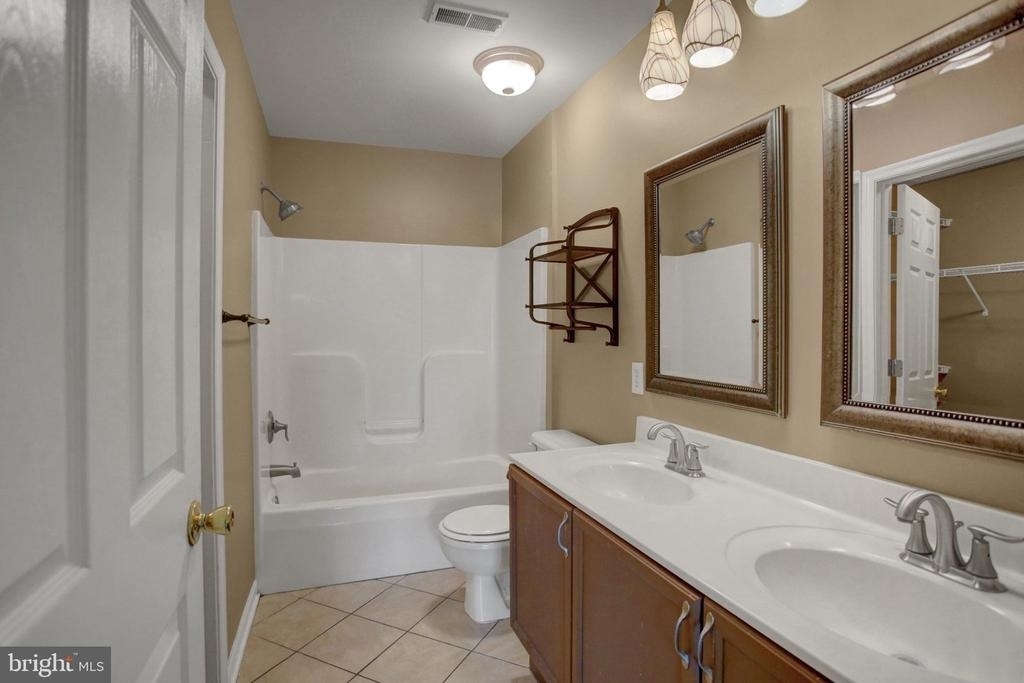 1153 Lindsay Lane - Photo 23