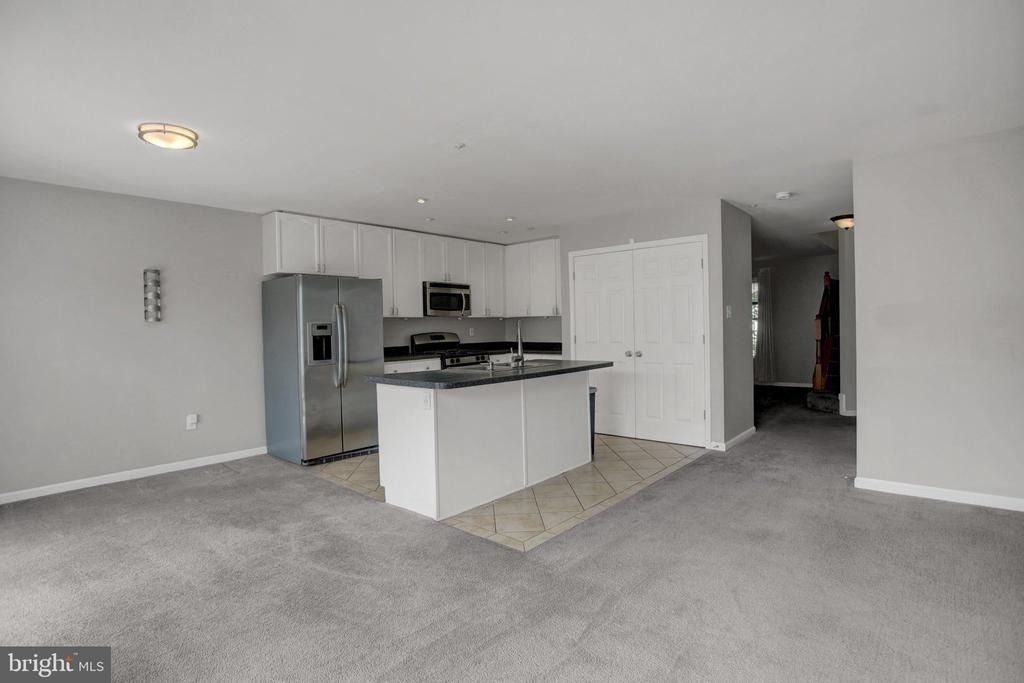 1153 Lindsay Lane - Photo 14