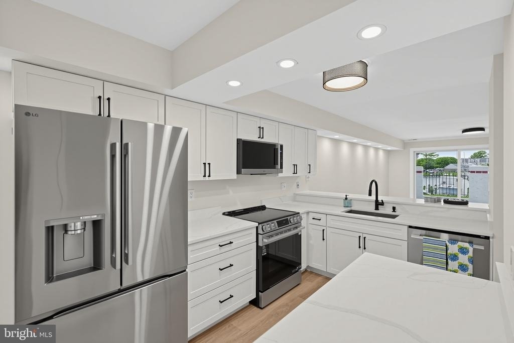 7 Queen Victoria Way - Photo 17