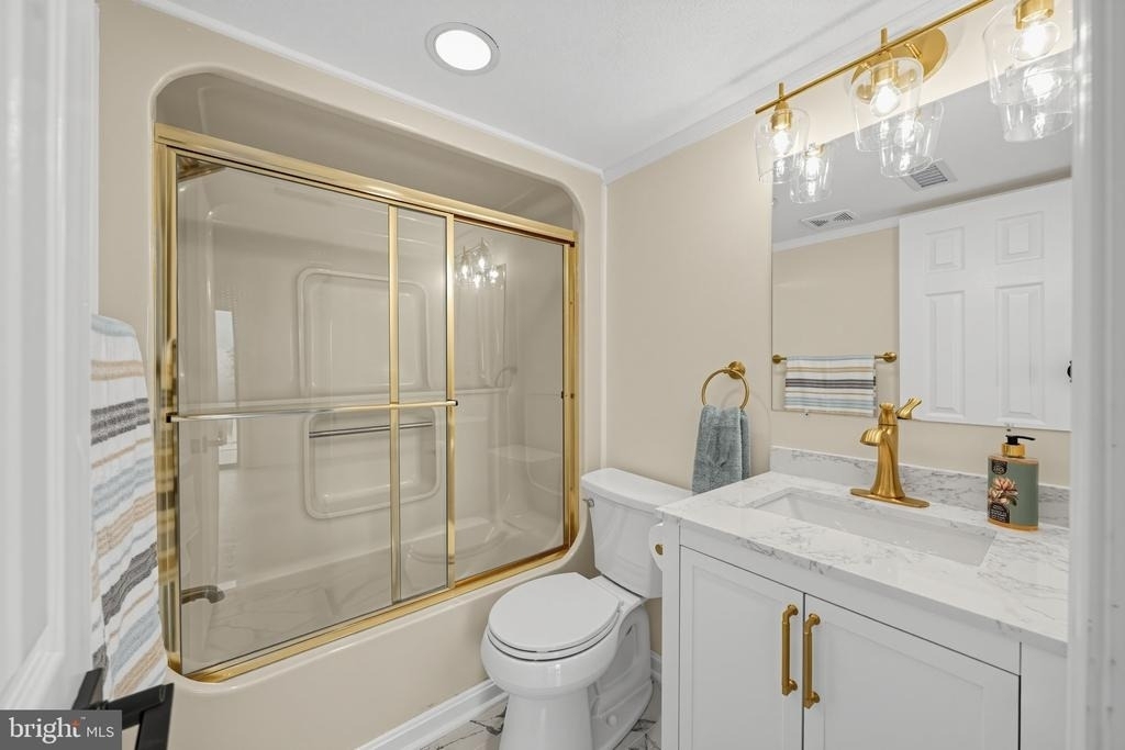 7 Queen Victoria Way - Photo 26
