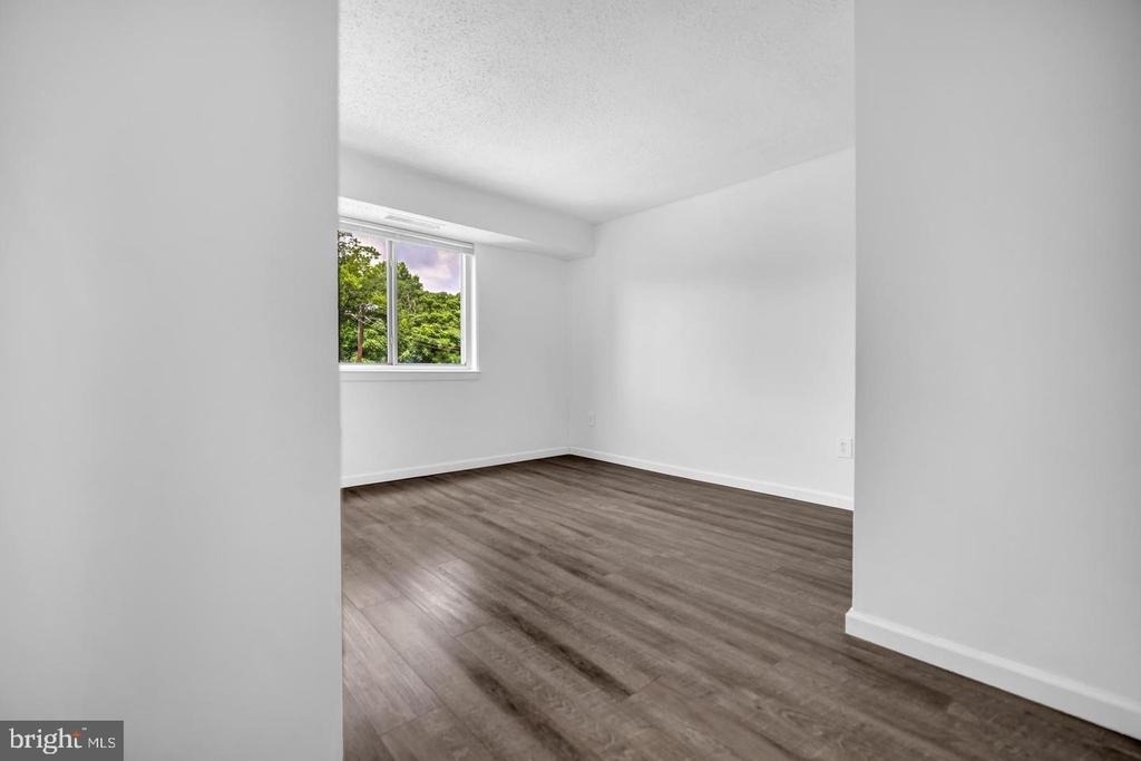 3009 Southern Avenue - Photo 10