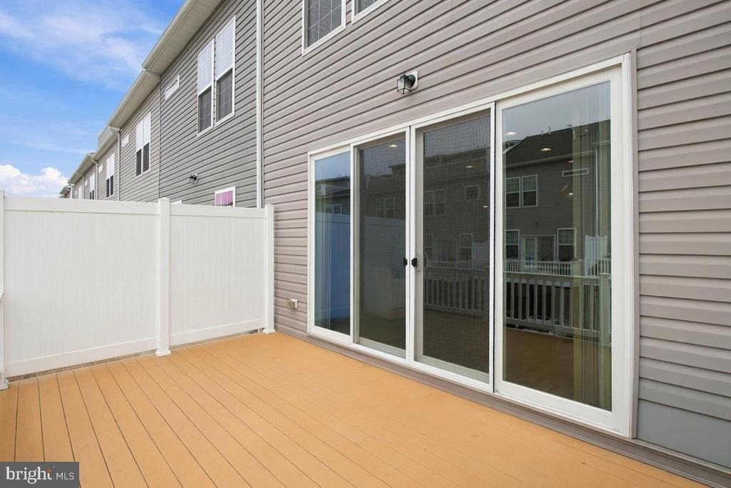 2653 Sierra Nevada Avenue - Photo 22