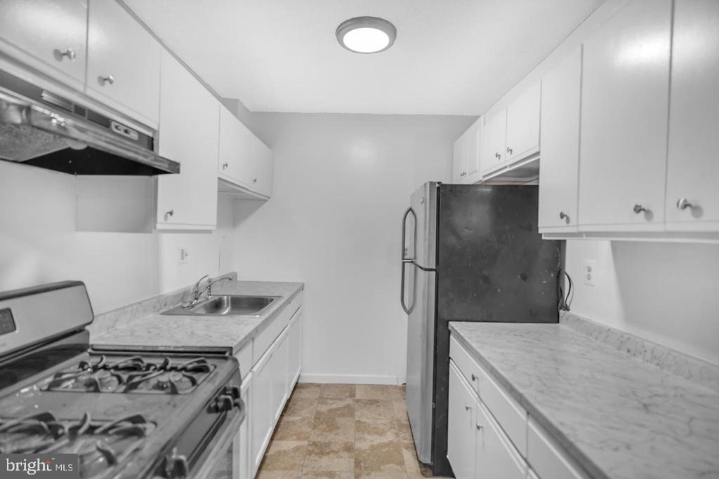 3009 Southern Avenue - Photo 5