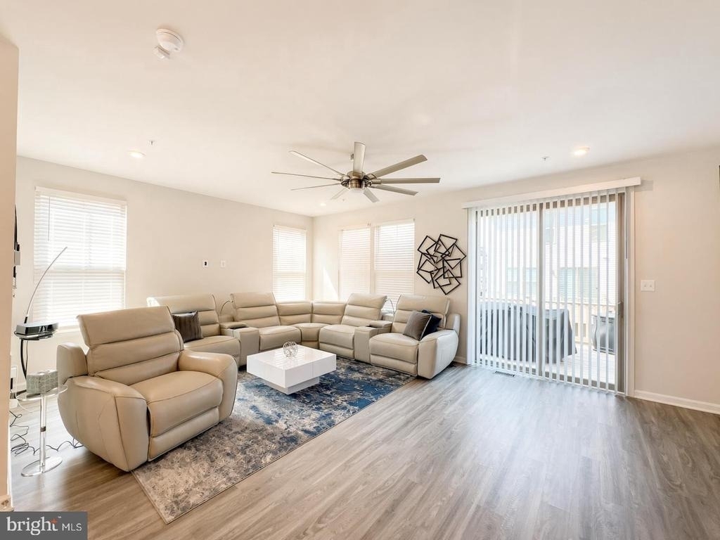 7012 Gladebrook Road - Photo 14