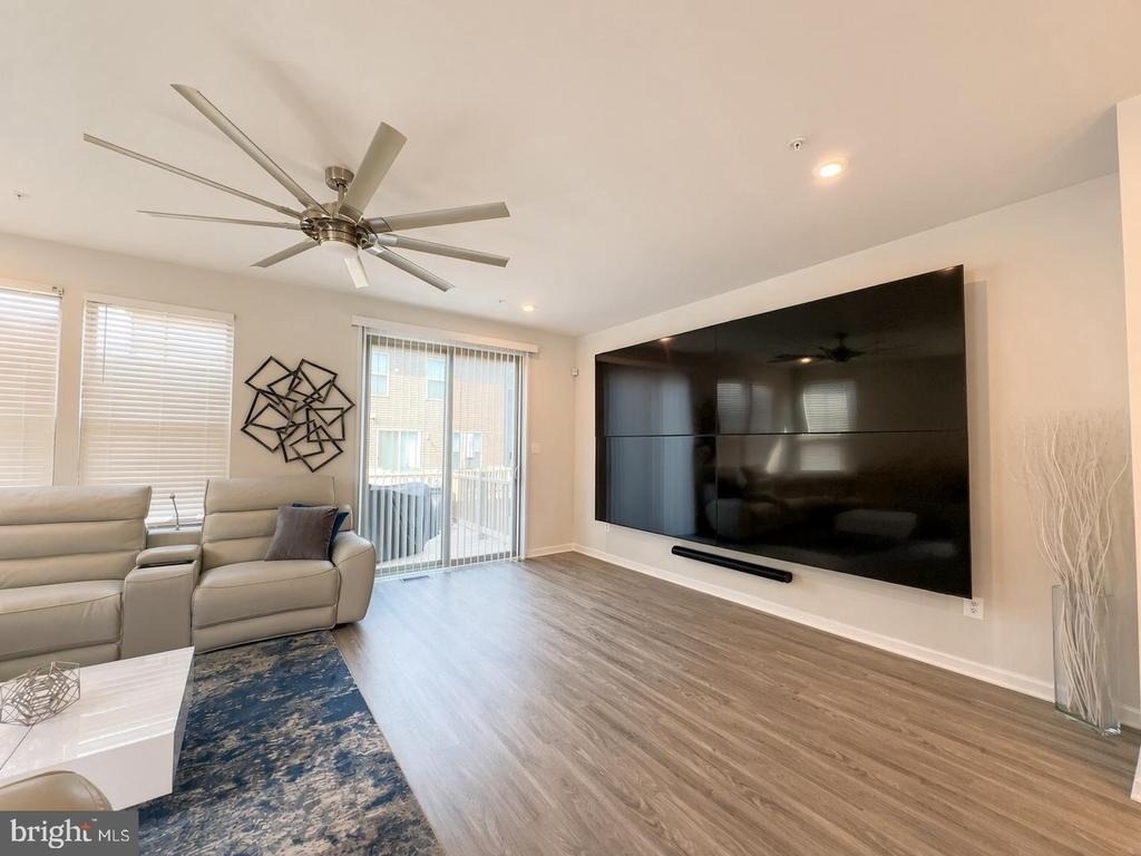 7012 Gladebrook Road - Photo 15