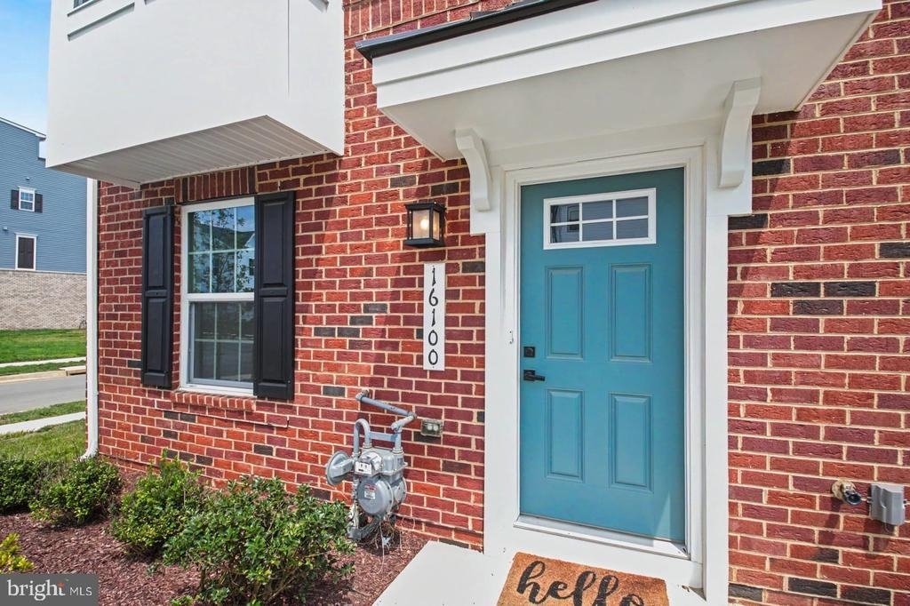 16100 Meadow Glenn Drive - Photo 3