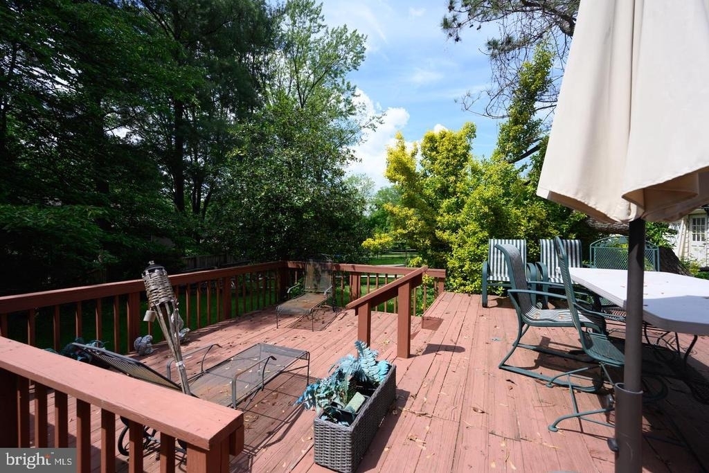 11708 Magruder Lane - Photo 21