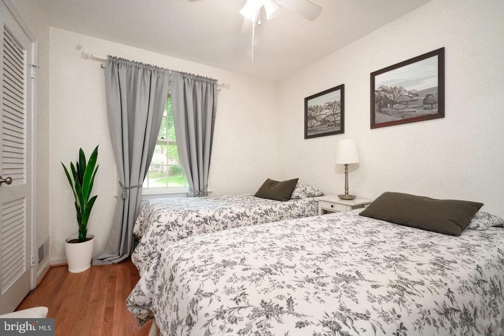 11708 Magruder Lane - Photo 13