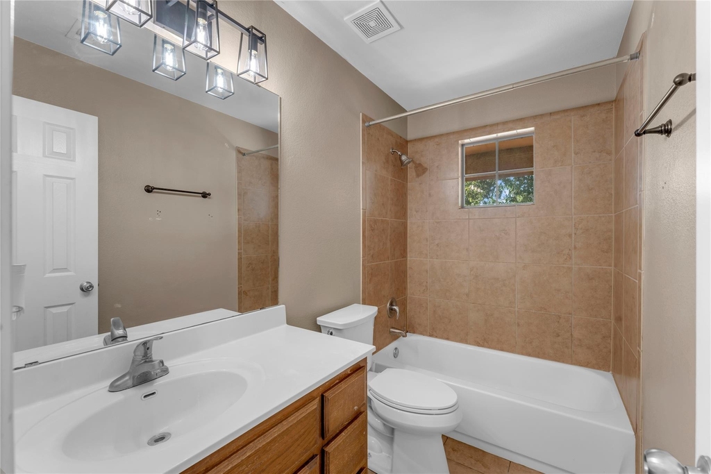 206 Cailin Ct - Photo 5