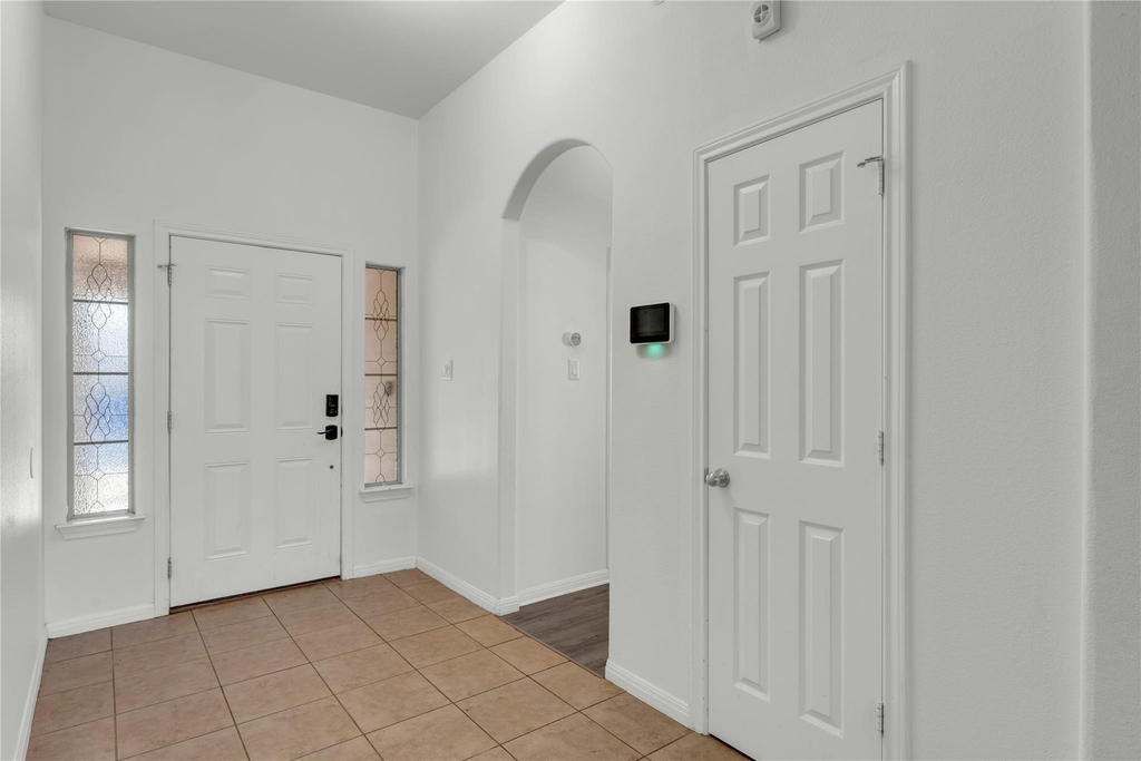 206 Cailin Ct - Photo 4