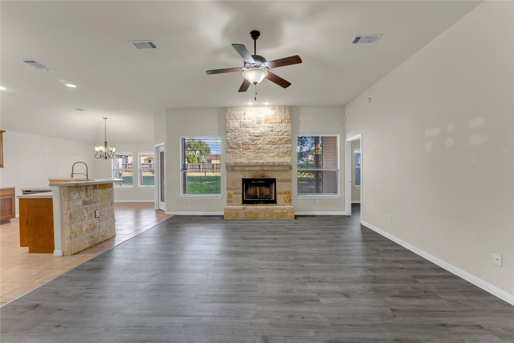206 Cailin Ct - Photo 12
