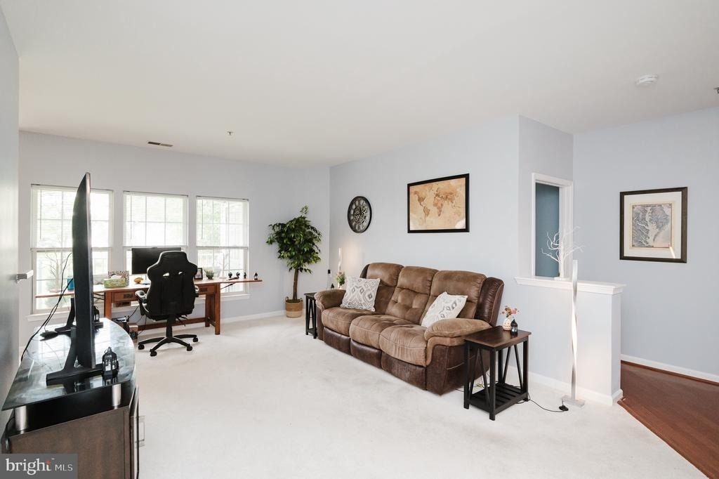 200 Secretariat Drive - Photo 15