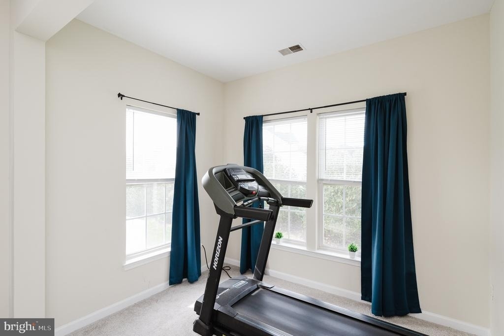 200 Secretariat Drive - Photo 33