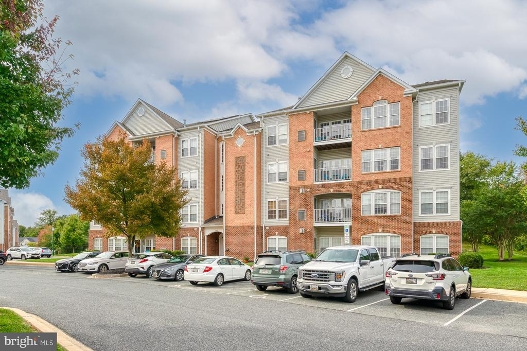 200 Secretariat Drive - Photo 2