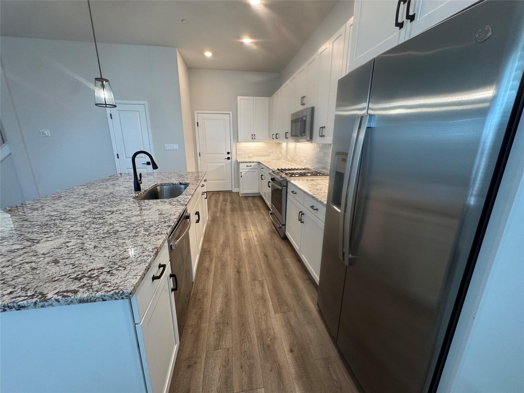 3000 Chisholm Trail Rd - Photo 1