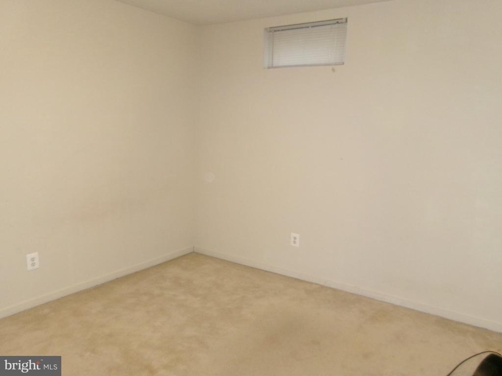 1358 Tralee Circle - Photo 20