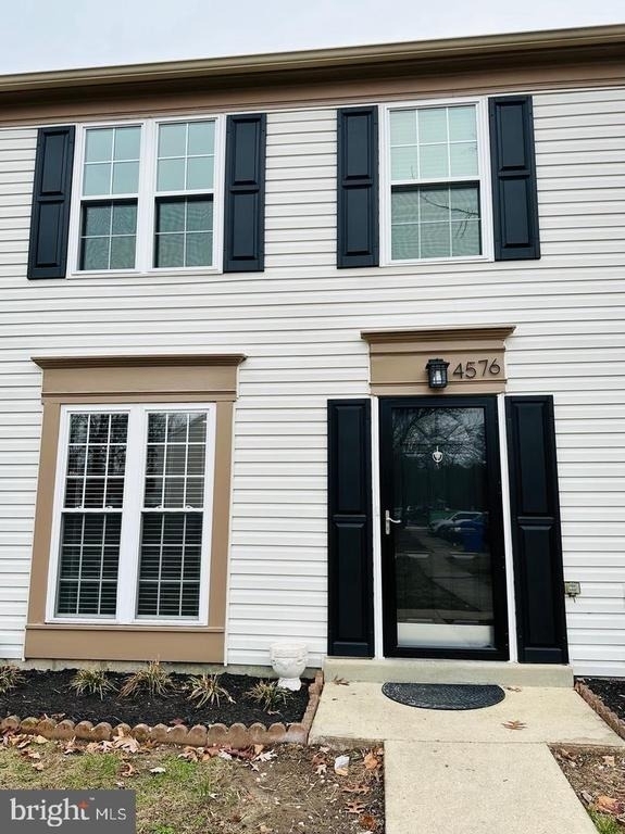 4576 Grouse Place - Photo 0