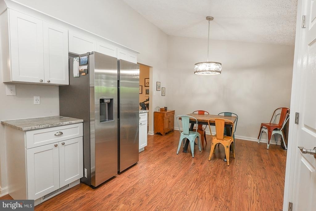 348 Little Bear Lane - Photo 9