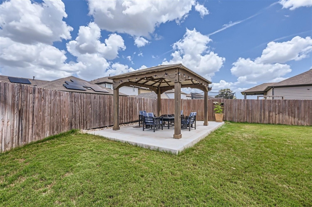 913 Medina Way - Photo 19