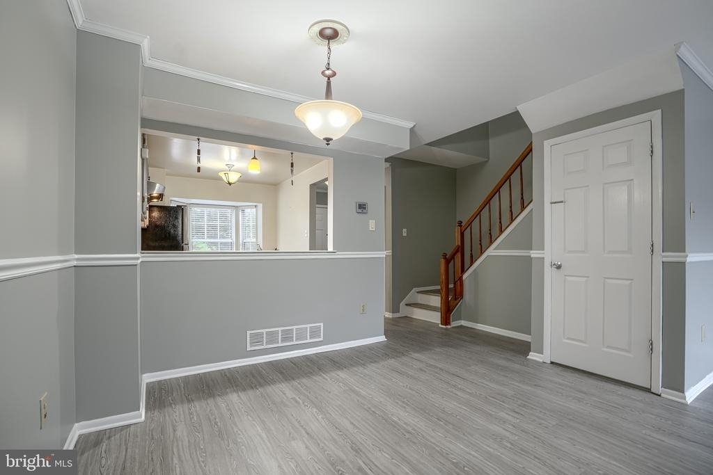 3831 Glenview Terrace - Photo 7