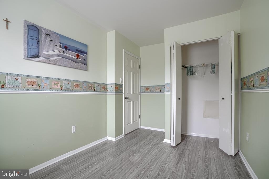 3831 Glenview Terrace - Photo 12