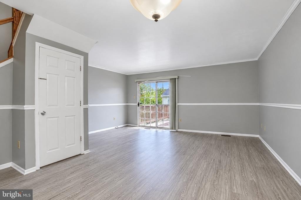 3831 Glenview Terrace - Photo 6