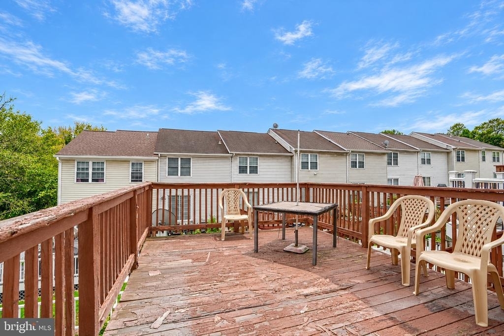 3831 Glenview Terrace - Photo 25