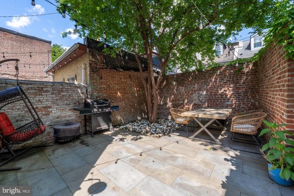 521 S Ann Street - Photo 24