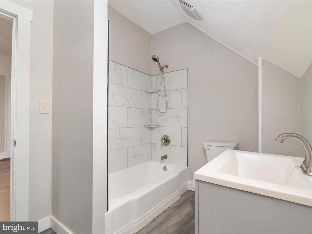 3800 Greenmount Avenue - Photo 15