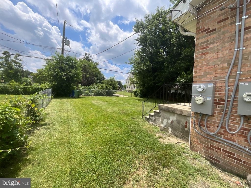 4009 Elderon Avenue - Photo 24
