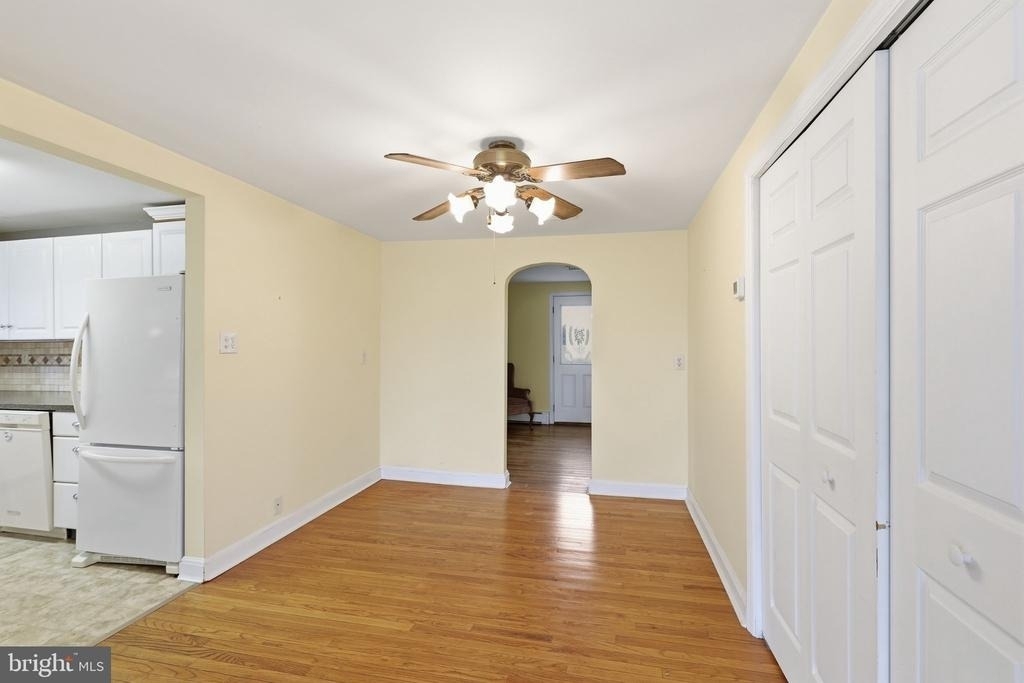 24 W Market Street - Photo 14