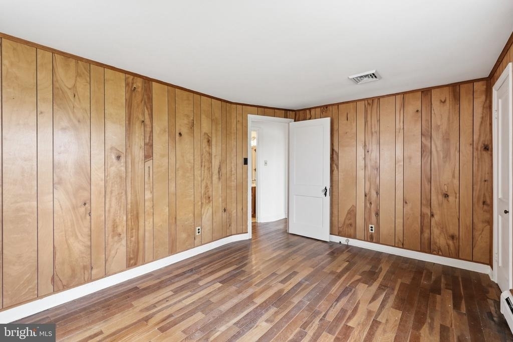 24 W Market Street - Photo 30